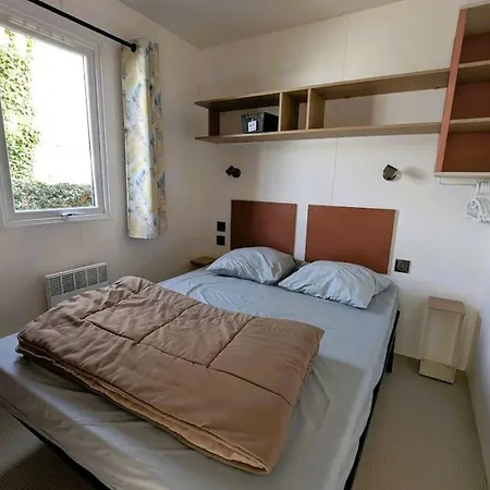Mobil-home Accueillant - 4 Pers. Accepte - Api-1-52-2842 * Saint-Hilaire-de-Riez