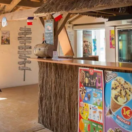 Mobil-home Accueillant - 4 Pers. Accepte - Api-1-52-2842 Campingplatz